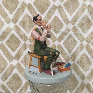 DANBURY MINT 1980 NORMAN ROCKWELL FIGURINE "MAN THREADING A NEEDLE"